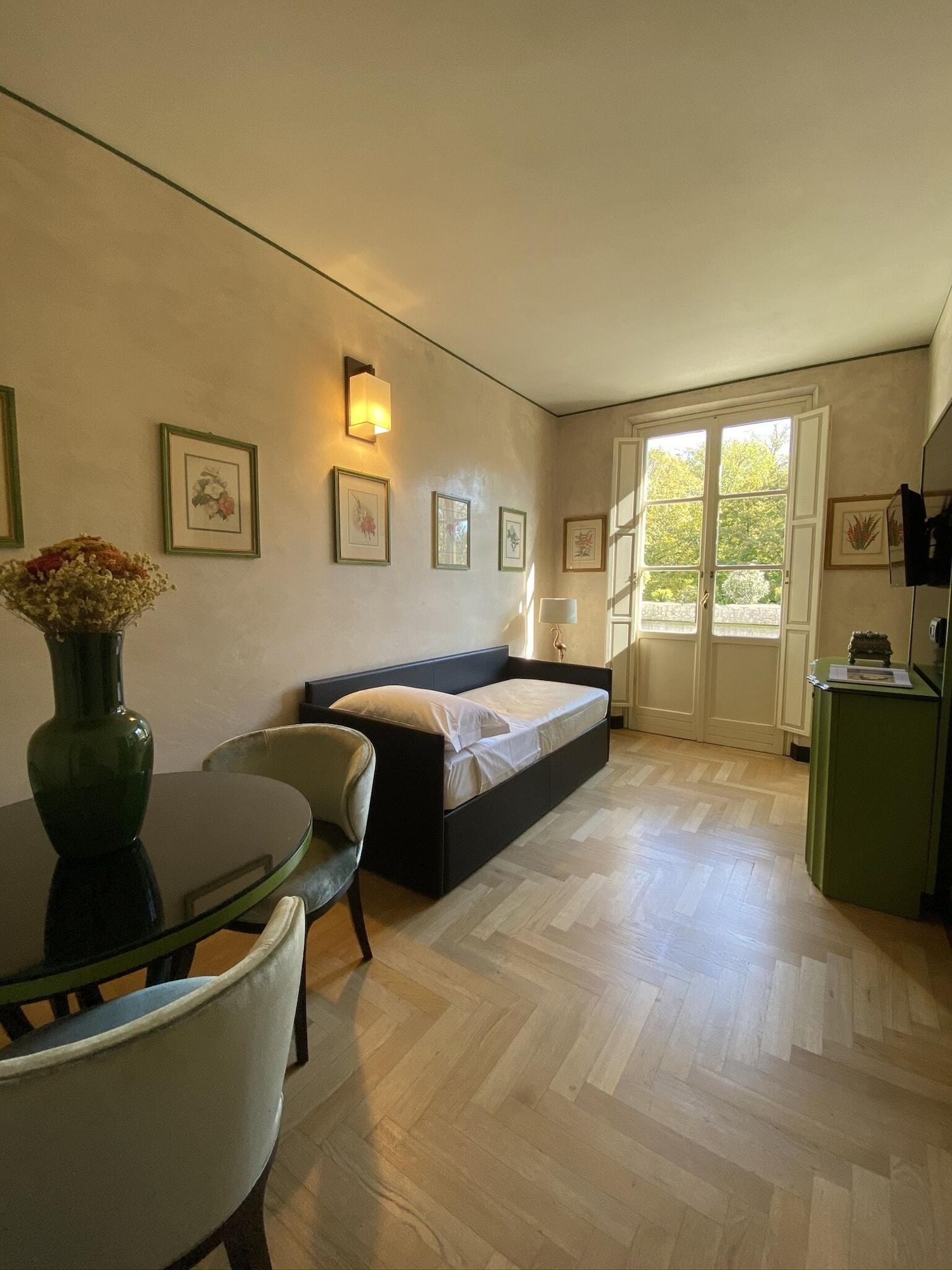 Hotel Verdi Boutique Hotel Парма Екстер'єр фото