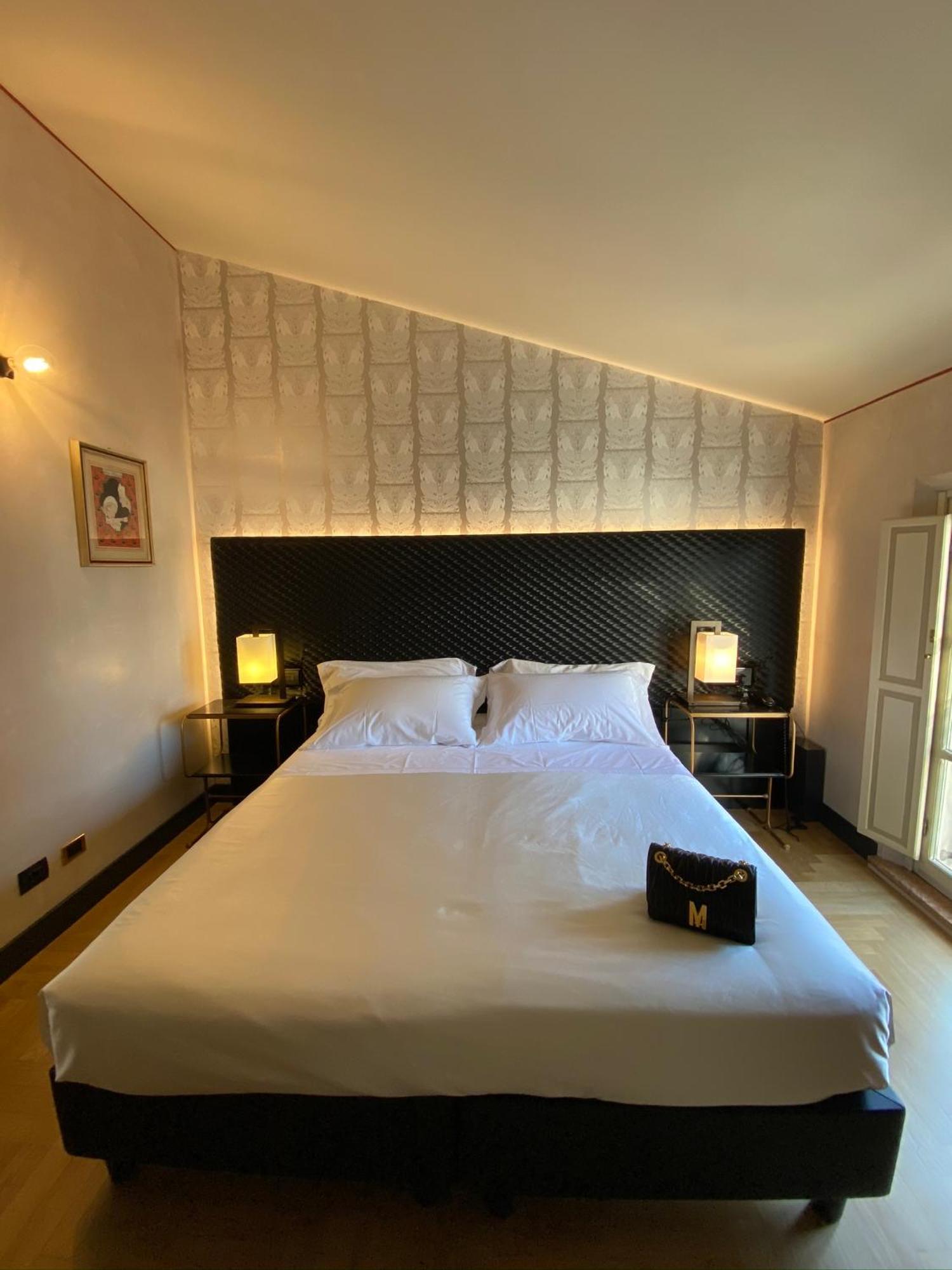 Hotel Verdi Boutique Hotel Парма Екстер'єр фото