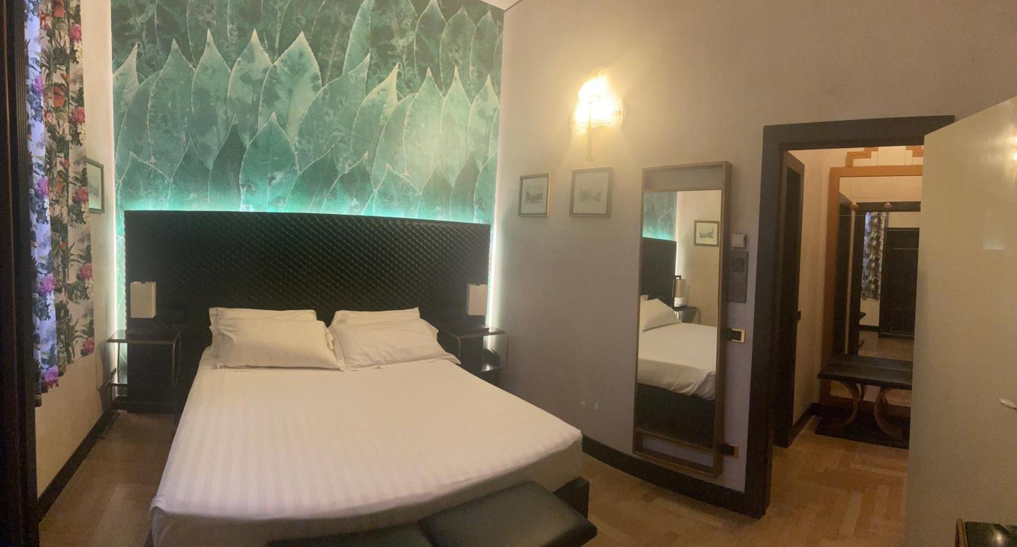 Hotel Verdi Boutique Hotel Парма Екстер'єр фото